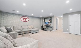 6247 ISLINGTON St, Baltimore, MD 21220