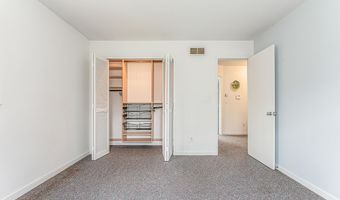 2277 W Huron River Dr, Ann Arbor, MI 48103