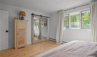 33 Slavin Path, Glocester, RI 02814