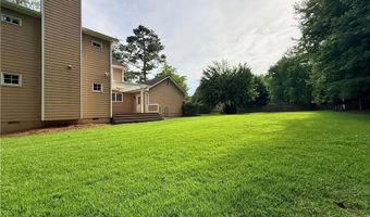 1060 Crabapple Trce, Alpharetta, GA 30004