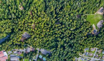 E 16th Street, Arcata, CA 95521