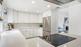 2304 Meadowridge Pl, Spring Valley, CA 91977