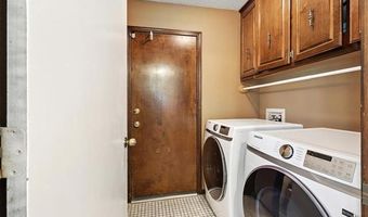 6627 Castle Ct, Bartlesville, OK 74006