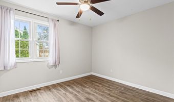 1329 Westbrooke Terrace Dr, Ballwin, MO 63021