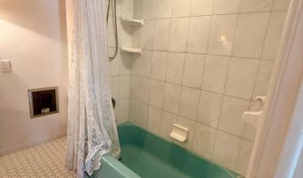 116 5TH Ave, Antigo, WI 54409