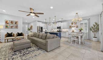 6313 SUNSAIL Pl, Apollo Beach, FL 33572