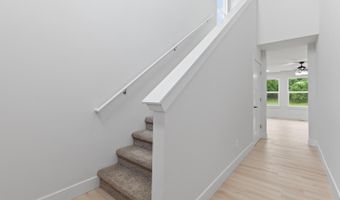 2016 Green Acres Dr, Adrian, MI 49221