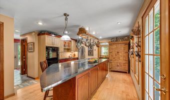 59 Indian Hill Rd, Canton, CT 06019