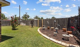 208 Teakwood Dr, Andrews, TX 79714