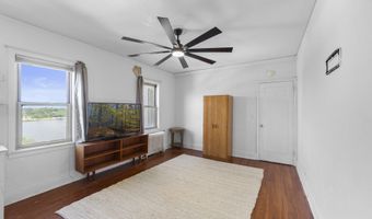 400 Deal Lake Dr 7H & 7G, Asbury Park, NJ 07712