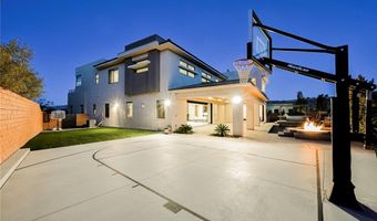 94 Glade Hollow Dr, Las Vegas, NV 89135