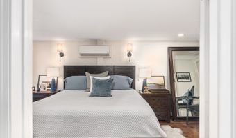 361 E Lakeshore Dr, Alloway, NJ 07422