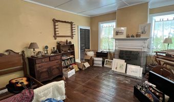 44 Watershed Rd, Bethel, VT 05032