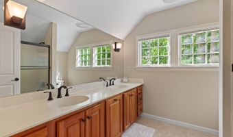 3120 Windmill Dr, Adrian, MI 49221