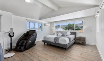 243 Portlock Rd, Honolulu, HI 96825