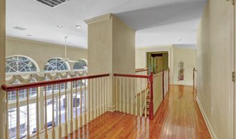 26 Bruns Rd, Allenhurst, NJ 07711