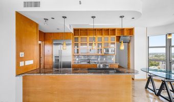 3500 Mystic Pointe Dr, Aventura, FL 33180