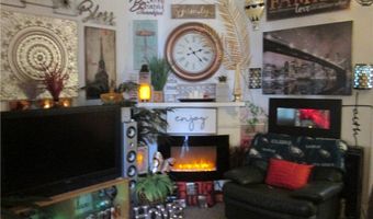 127 Maplewood Ave, Ambridge, PA 15003