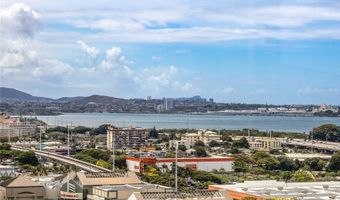 1060 Kamehameha Hwy 2002B, Pearl City, HI 96782
