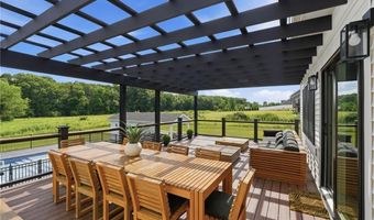 1264 Central Ave, Johnston, RI 02919