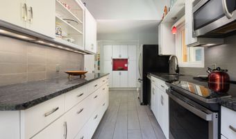 170 Dibble Hill Rd, Cornwall, CT 06796