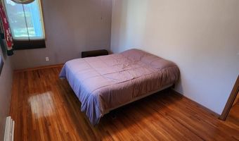 1703 E Mcgregor St, Algona, IA 50511