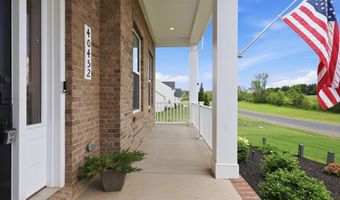 40452 WINDYHILL FARMS Dr, Aldie, VA 20105