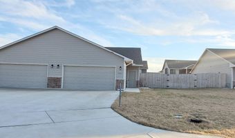 5367 N Toben Ct, Bel Aire, KS 67226