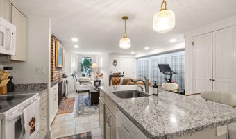 332 11TH St SE, Washington, DC 20003