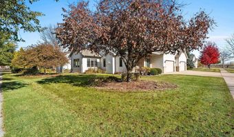 3302 E FALLCREEK Ln, Appleton, WI 54913
