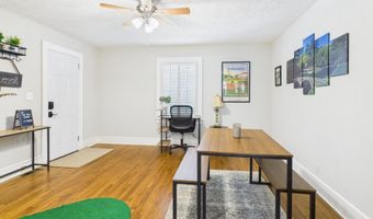107 Montford St, Aberdeen, NC 28315