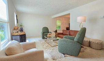 1 Lafayette Ct, Barnegat, NJ 08005