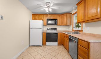 30 Diamond Ln, Goffstown, NH 03045