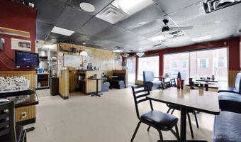 72 W Un, Athens, OH 45701