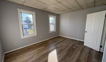 741 North Blvd, Alpha, NJ 08865