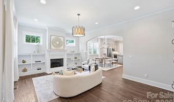 3030 Attaberry Dr, Charlotte, NC 28205