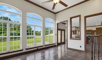 95 MEADOW RIDGE Dr, Arlington, TN 38002