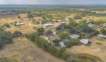 10863 La Vernia, Adkins, TX 78101