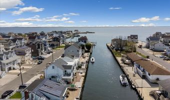 234 Cedar Dr, Bayville, NJ 08721