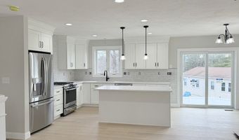 3 Memory Ln, Billerica, MA 01821