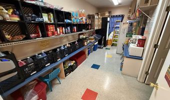 906 Cooley St, Albertville, AL 35950