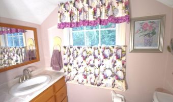 25 Foster Dr, Beverly, MA 01915