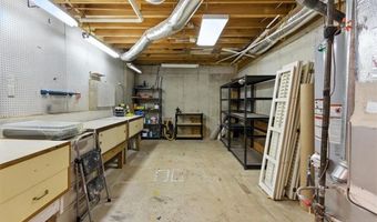 1042 AVERY CREEK Dr, Woodstock, GA 30188