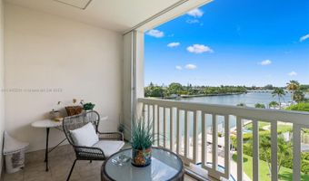 9111 E Bay Harbor Dr 4C, Bay Harbor Islands, FL 33154