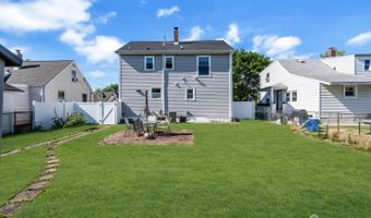 3 N Smith St N, Avenel, NJ 07001