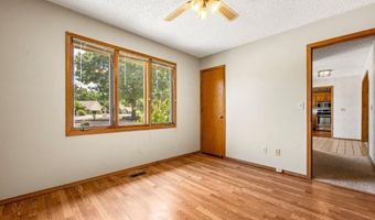 9 McKenzie Dr, Bella Vista, AR 72715