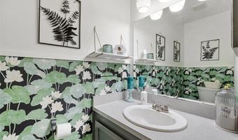 23 Parkplace Central, Allen Park, MI 48101