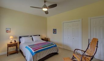 105 Brook Dr, Burlington, VT 05408