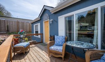 9554 5TH St, Bay City, OR 97107