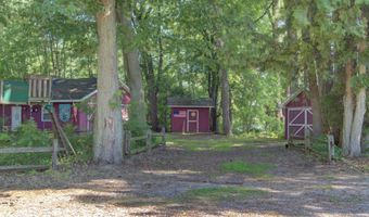 16 Macomber Pt, Alburgh, VT 05440